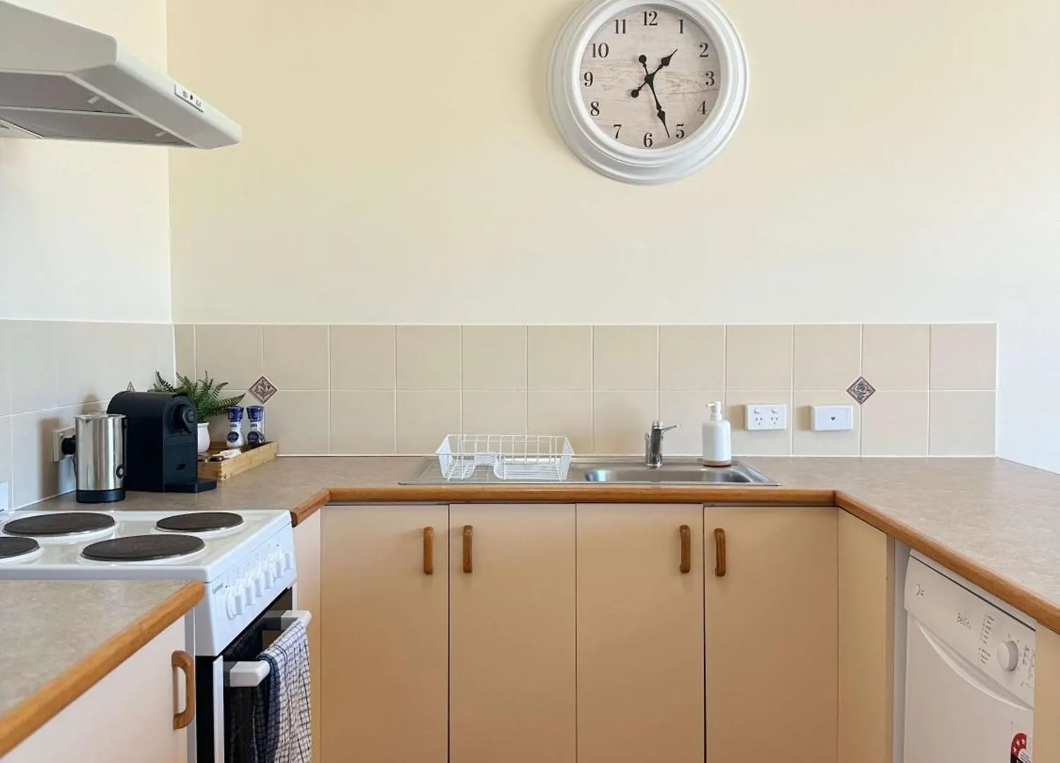 The Anchorage Escape Apartment - Steps Away From City, Ferry And Stadium Townsville